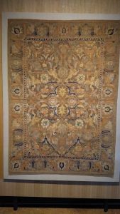 Silk carpet and precious spurn fabrics 'Polonaise' - Central Persia - 18th century (Zilesky Collection)